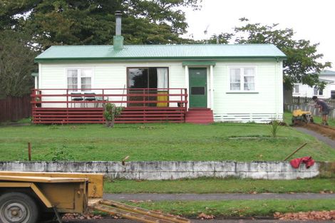 Photo of property in 17 Tay Street, Tokoroa, 3420