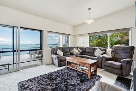 Photo of property in 64 Manganese Point Road, Tamaterau, Whangarei, 0174