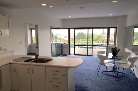 Photo of property in 4d/15 Auburn Street, Takapuna, Auckland, 0622