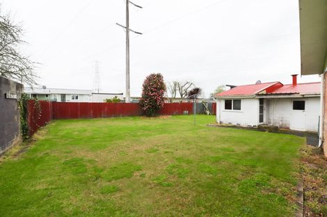 Photo of property in 33 Nevada Road, Silverdale, Hamilton, 3216