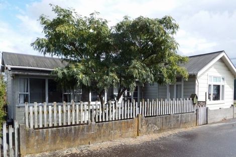 Photo of property in 25 Hunia Street, Marton, 4710