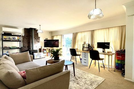 Photo of property in 102 Gills Road, Bucklands Beach, Auckland, 2014