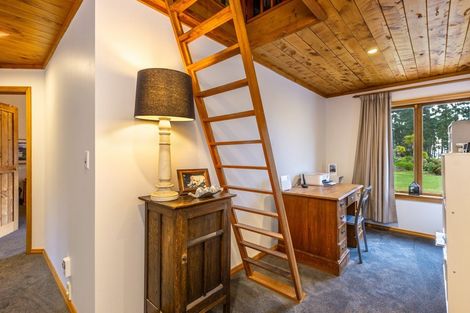 Photo of property in 220 Caroline Drive, Maunganamu, Taupo, 3379