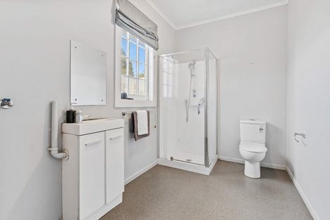 Photo of property in 25 Maunu Road, Avenues, Whangarei, 0110