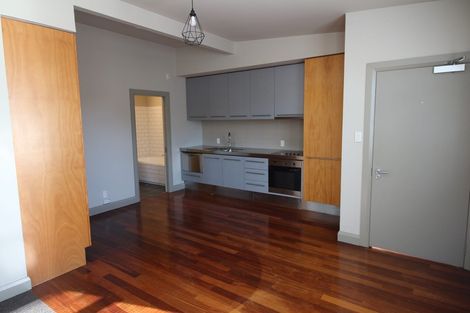 Photo of property in 98 Riddiford Street, Newtown, Wellington, 6021