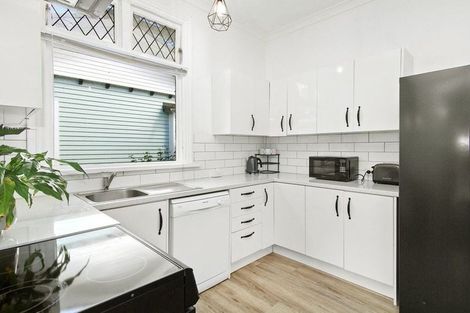 Photo of property in 18 Pharazyn Street, Melling, Lower Hutt, 5010