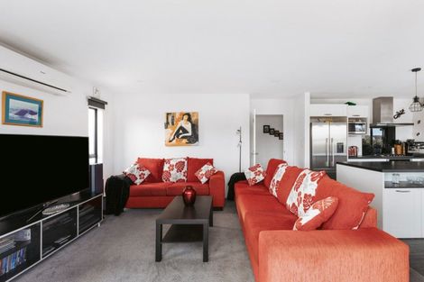 Photo of property in 56 Kuru Place, Papamoa, 3118