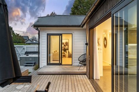 Photo of property in 5 Mary Street, Papanui, Christchurch, 8053