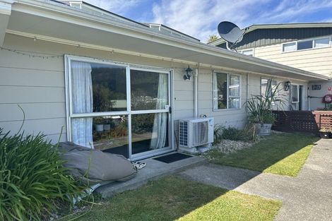 Photo of property in 4b Rutland Street, Picton, 7220