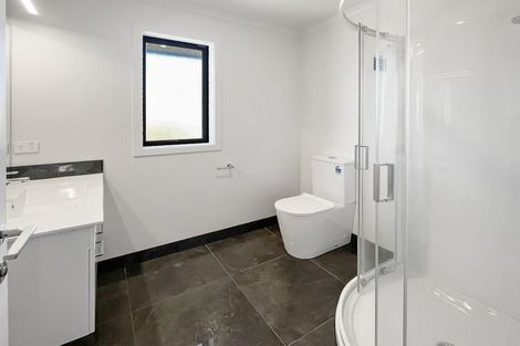 Photo of property in 11 Gibraltar Way, Fitzherbert, Palmerston North, 4410