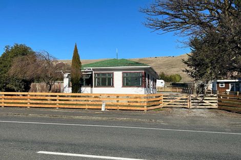 Photo of property in 45-47 Princes Street, Waikari, 7420