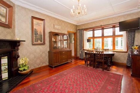 Photo of property in 33 Totara Crescent, Woburn, Lower Hutt, 5010