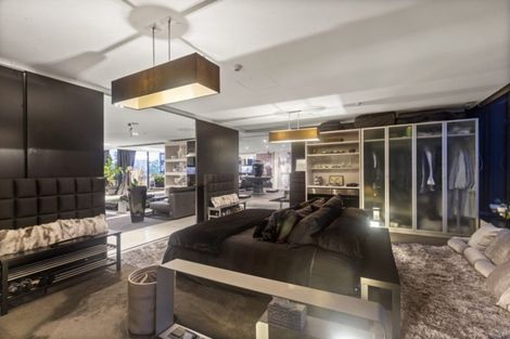 Photo of property in 3a/2 Saint Martins Lane, Grafton, Auckland, 1010