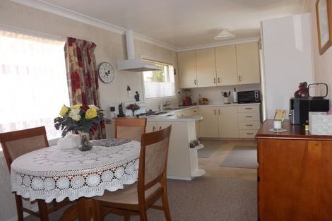 Photo of property in 2 Harrow Street, Levin, 5510