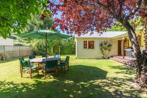 Photo of property in 23 Bedford Street, Arrowtown, 9302