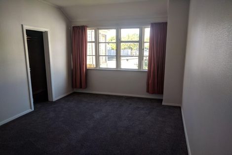 Photo of property in 16 Rangiora Avenue, Roslyn, Palmerston North, 4414
