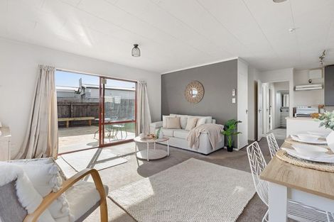 Photo of property in 10b Opal Drive, Papamoa Beach, Papamoa, 3118