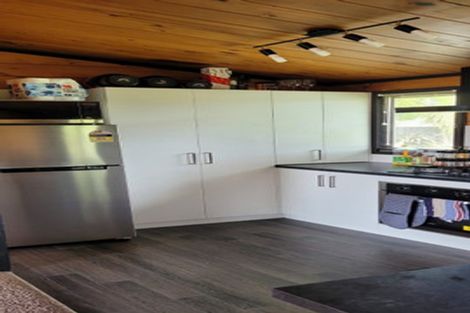 Photo of property in 8 Pararewa Drive, Whalers Gate, New Plymouth, 4310