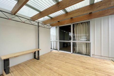 Photo of property in 18 Brocas Avenue, Hillcrest, Hamilton, 3216