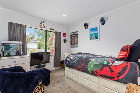 Photo of property in 22b Vincent Street, Howick, Auckland, 2014