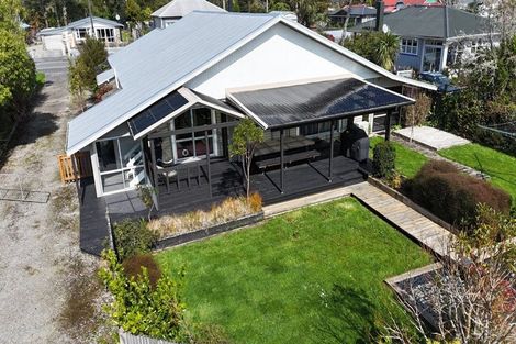 Photo of property in 145 Brougham Street, Westport, 7825