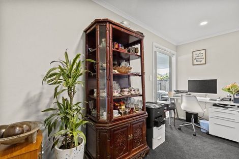 Photo of property in 118 Milton Terrace, Picton, 7220