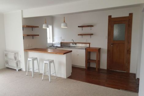 Photo of property in 32 Rodrigo Road, Kilbirnie, Wellington, 6022