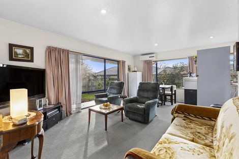 Photo of property in 21 Elmsdale Close, Richmond, 7020