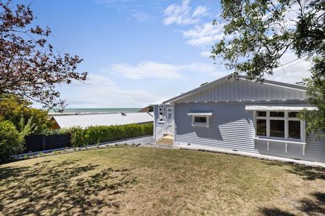 Photo of property in 61 Moncks Spur Road, Redcliffs, Christchurch, 8081
