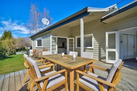 Photo of property in 15 Cornwall Street, Arrowtown, 9302