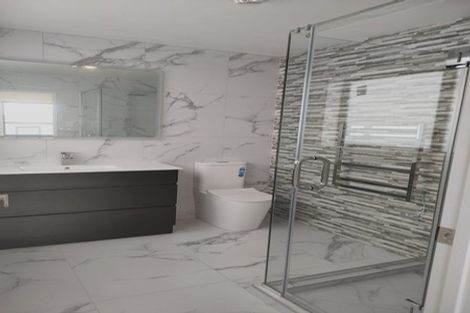 Photo of property in 3/5 Bolton Street, Blockhouse Bay, Auckland, 0600