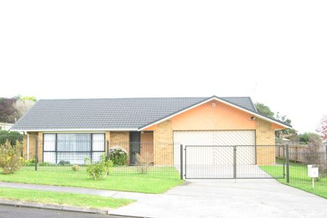 Photo of property in 9 Peretao Rise, The Gardens, Auckland, 2105