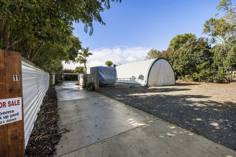 Photo of property in 11 Second Avenue, Glenbrook, Waiuku, 2681