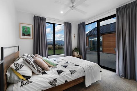 Photo of property in 2 Big Valley Drive, Jacks Point, Queenstown, 9371