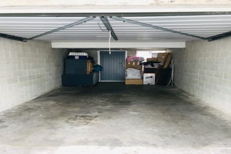 Photo of property in 106 Waltham Road, Sydenham, Christchurch, 8023