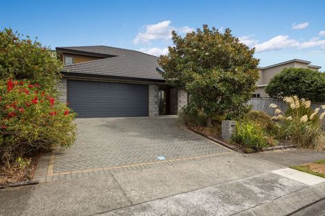 Photo of property in 7 Saint Austell Close, Camborne, Porirua, 5026