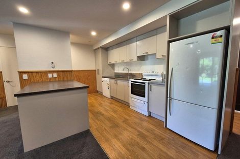 Photo of property in 15 Athol Terrace, Upper Riccarton, Christchurch, 8041