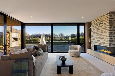 Photo of property in Kawarau Heights, 12 Kawarau Heights Boulevard, Lake Hayes, Queenstown, 9304