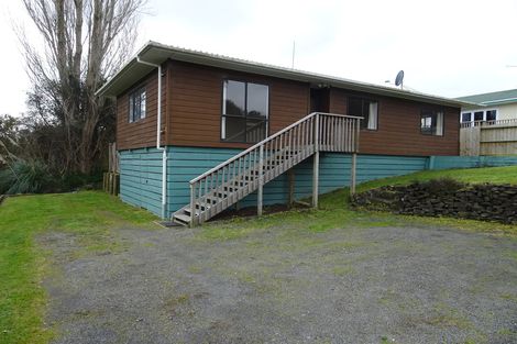 Photo of property in 32b Te Arawa Place, Welcome Bay, Tauranga, 3112