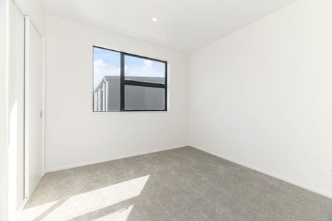 Photo of property in 17 Coast Garden Drive, Hobsonville, Auckland, 0616