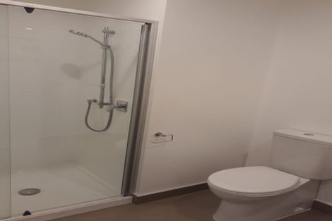 Photo of property in 19/15 Chivalry Road, Glenfield, Auckland, 0629