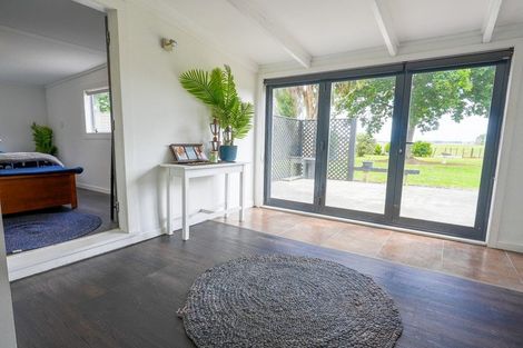 Photo of property in 16 Humber Street, Rongotea, 4476