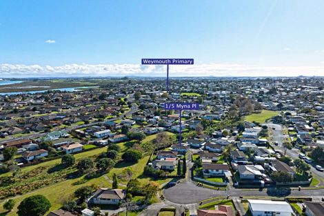 Photo of property in 1/5 Myna Place, Weymouth, Auckland, 2103