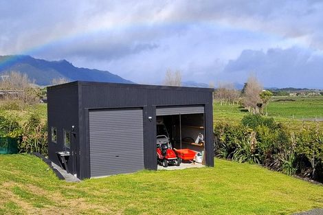Photo of property in 80 Harakeke Road, Te Horo, Otaki, 5581