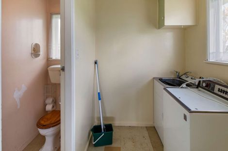 Photo of property in 8 Waterford Place, Westbrook, Palmerston North, 4412