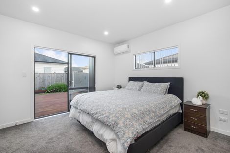 Photo of property in 16 Black Beech Crescent, Takanini, 2110