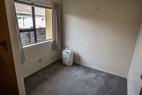 Photo of property in 3 Tawa Street, Tawa, Wellington, 5028