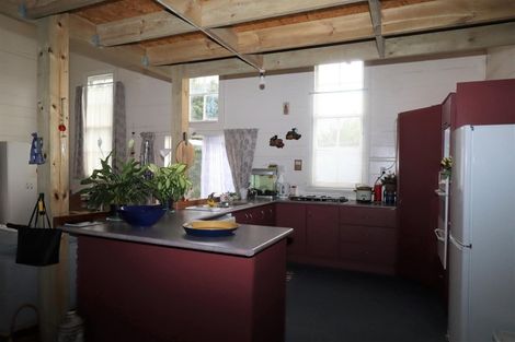 Photo of property in 685 Pouto Road, Aratapu, Dargaville, 0371