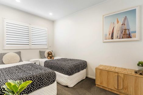 Photo of property in 319 Beverley Terrace, Whangamata, 3620