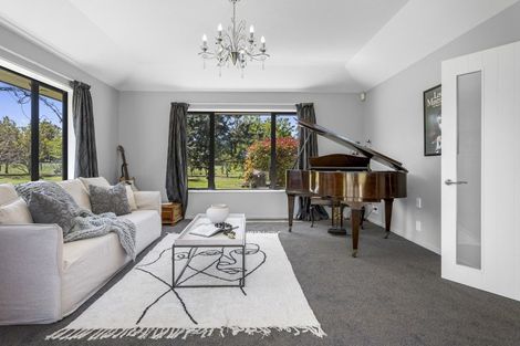 Photo of property in 39 Loburn Whiterock Road, Loburn, Rangiora, 7472